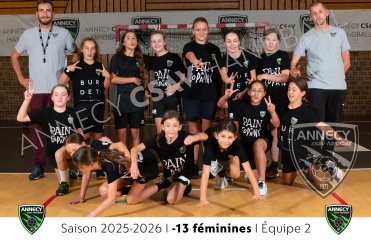 13 féminines 2
